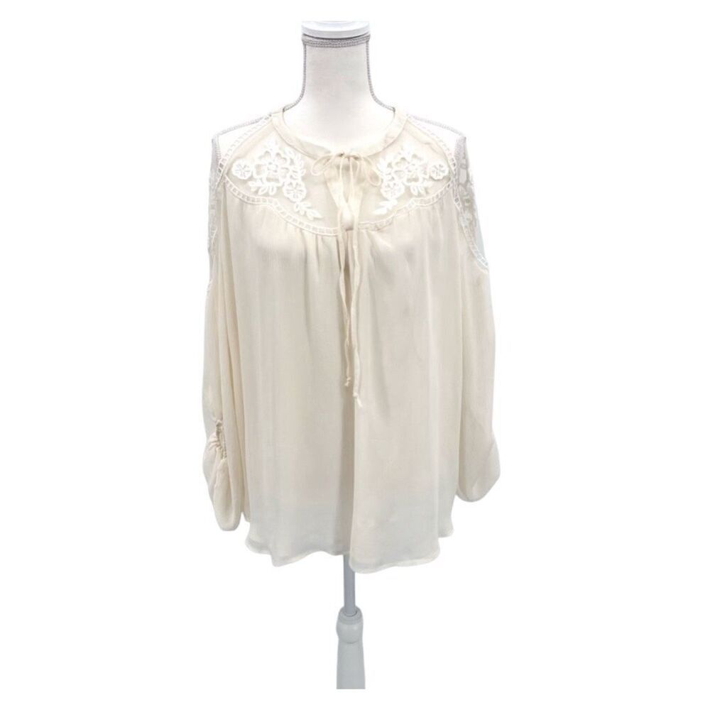 NWT Impressions Top Blouse Lace Embroidery  Boho - Picture 2 of 11